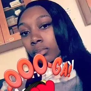 Meet your Posher, Janea